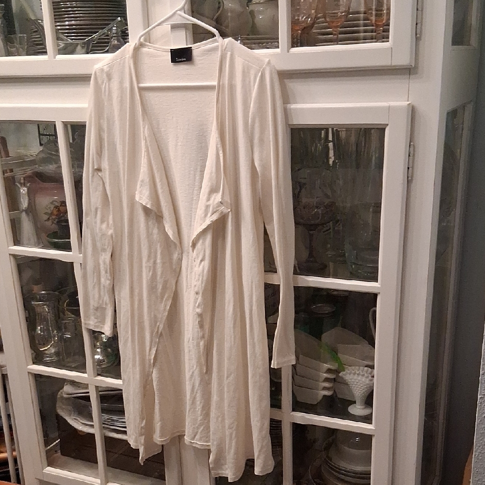 Lumiere Elegant Cream Cardigan